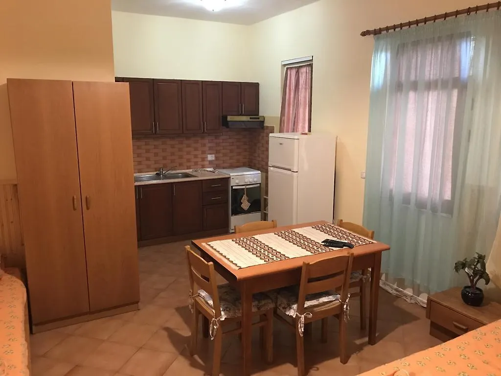 Guroal Holiday House Shengjin 0*,